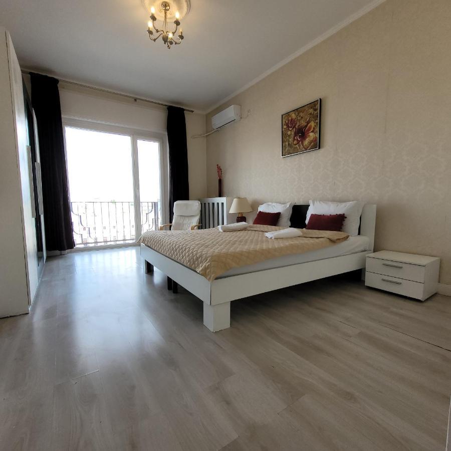 Anastasia Bratianu Apart 24B Beautiful View Self Check From 2 Pm Бухарест Екстер'єр фото